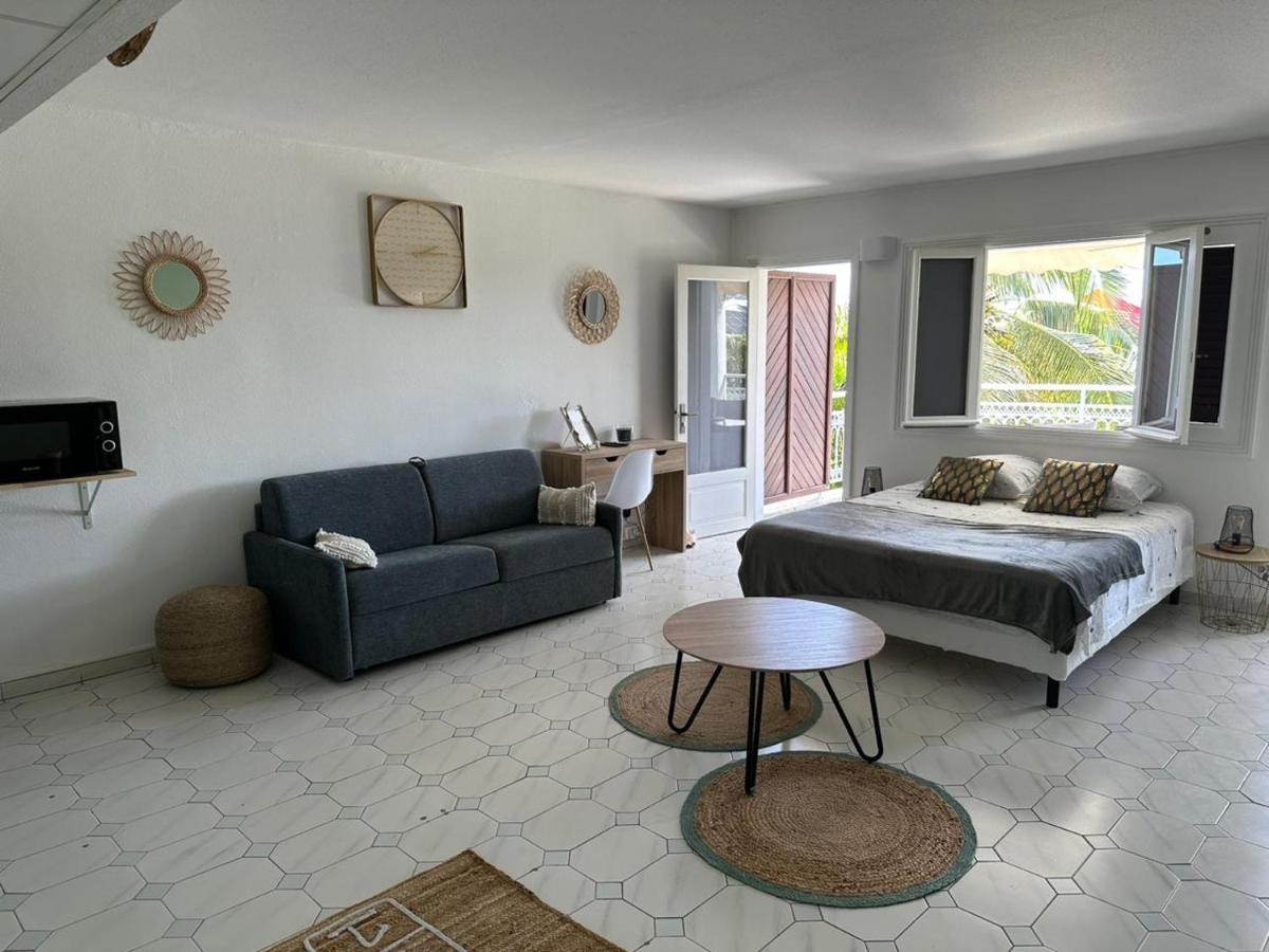 Grand Studio Zen Idealement Situe A Saint-Francois Avec Piscine Et Terrasse Dış mekan fotoğraf